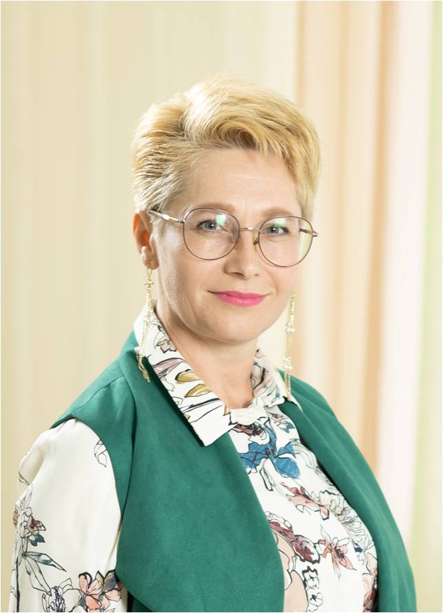 Физкультурный работник Абашева Гульнара Николаевна.